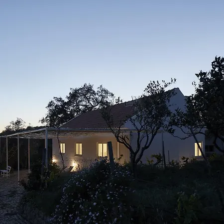 Casa De Baixo